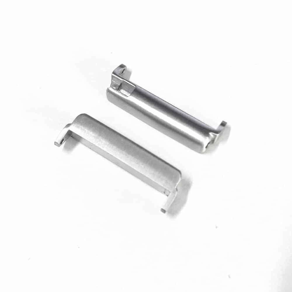 Killer Deals 22mm Stainless Steel Adapter Connector for Fitbit Versa-Silver