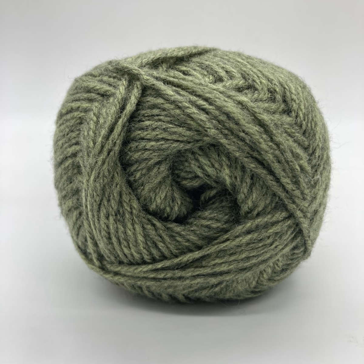 Elle Yarns - Classic Wool - DK - 100g