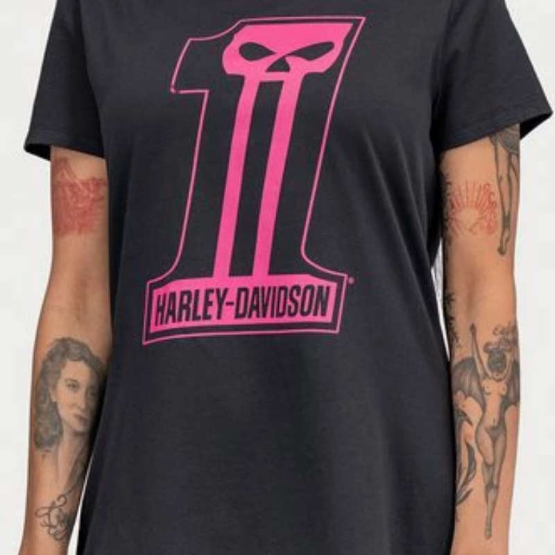 Women's #1 Skull Graphic Tee - M