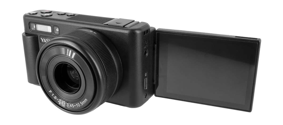 YASHICA City 100 (Black)