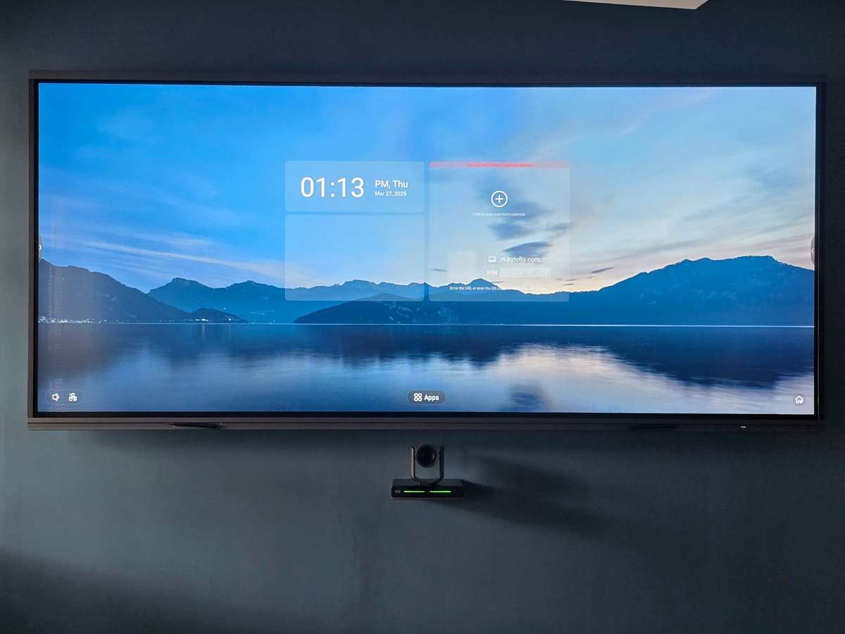 Panora 92" Ultra-Wide Interactive 5k Ultra HD Display (Please confirm Stock)