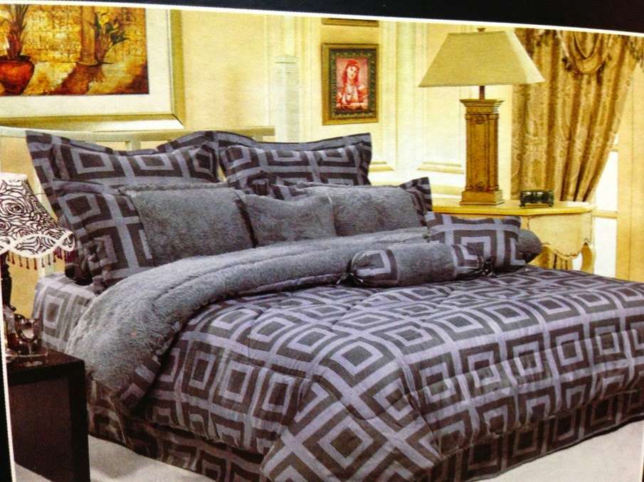 QUEENsize Bedspread Superior Luxurious 11piece heavy comforter WITH Blankets set