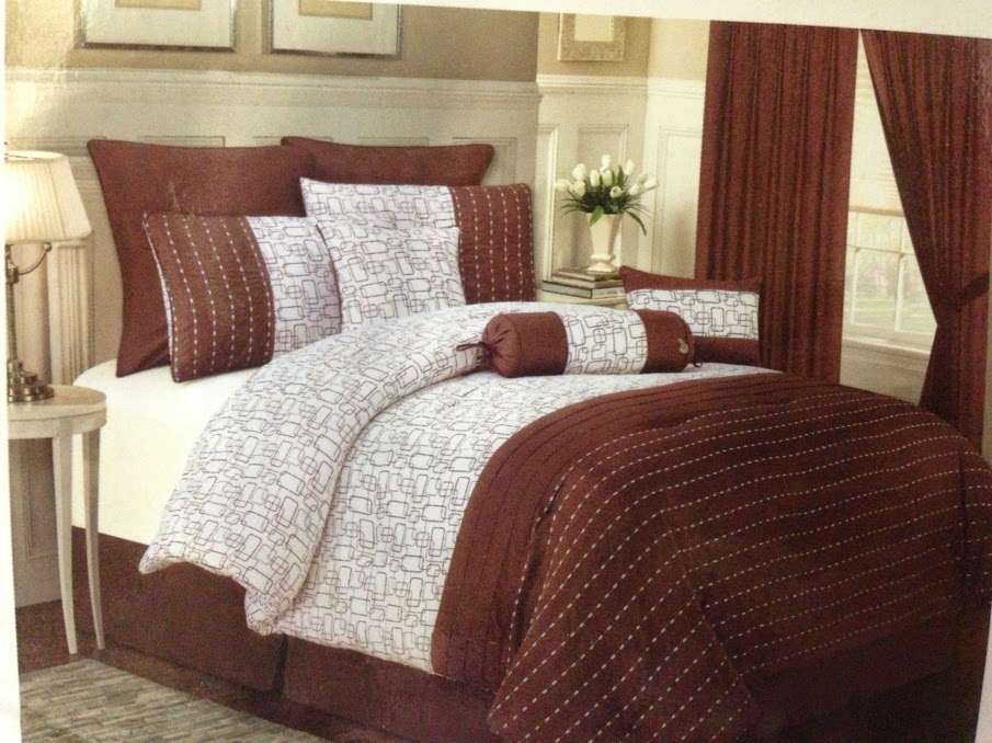 KING size Bedspread Superior Luxurious 13piece heavy comforter set(red colour)