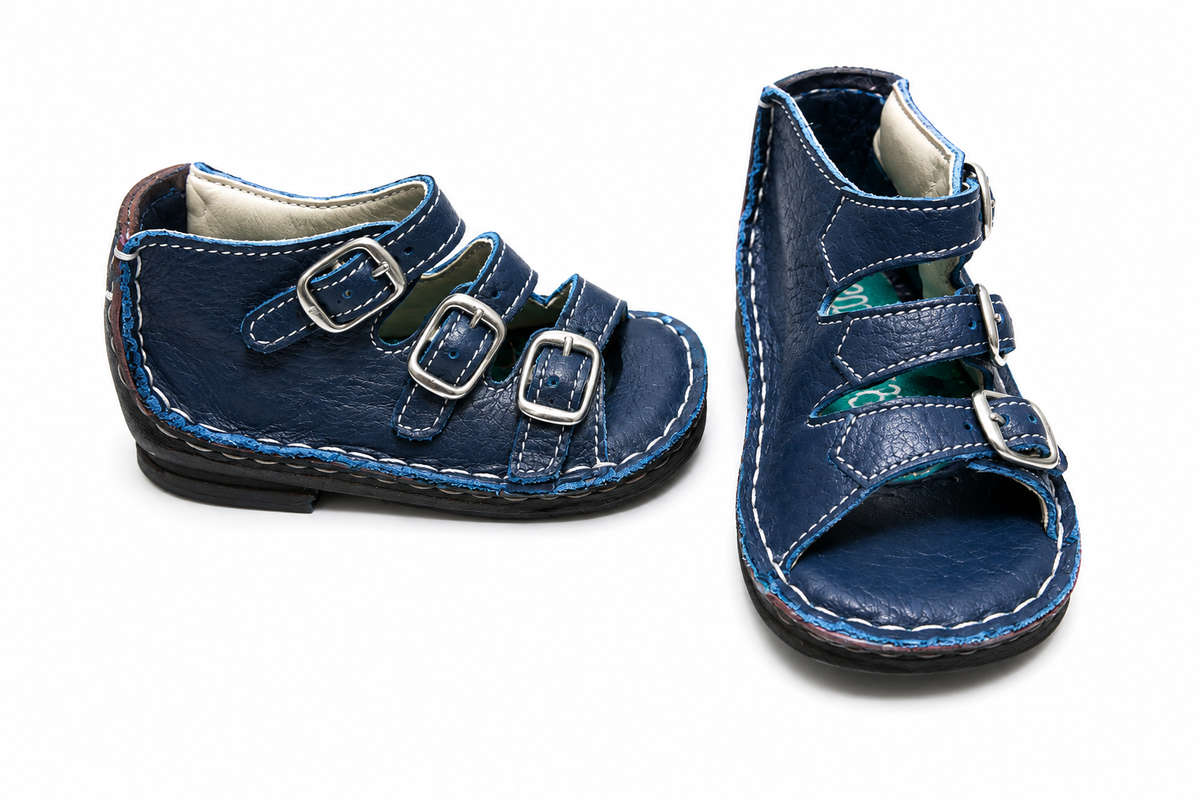 Cobbles - Navy Sandal (2,3,4,5)
