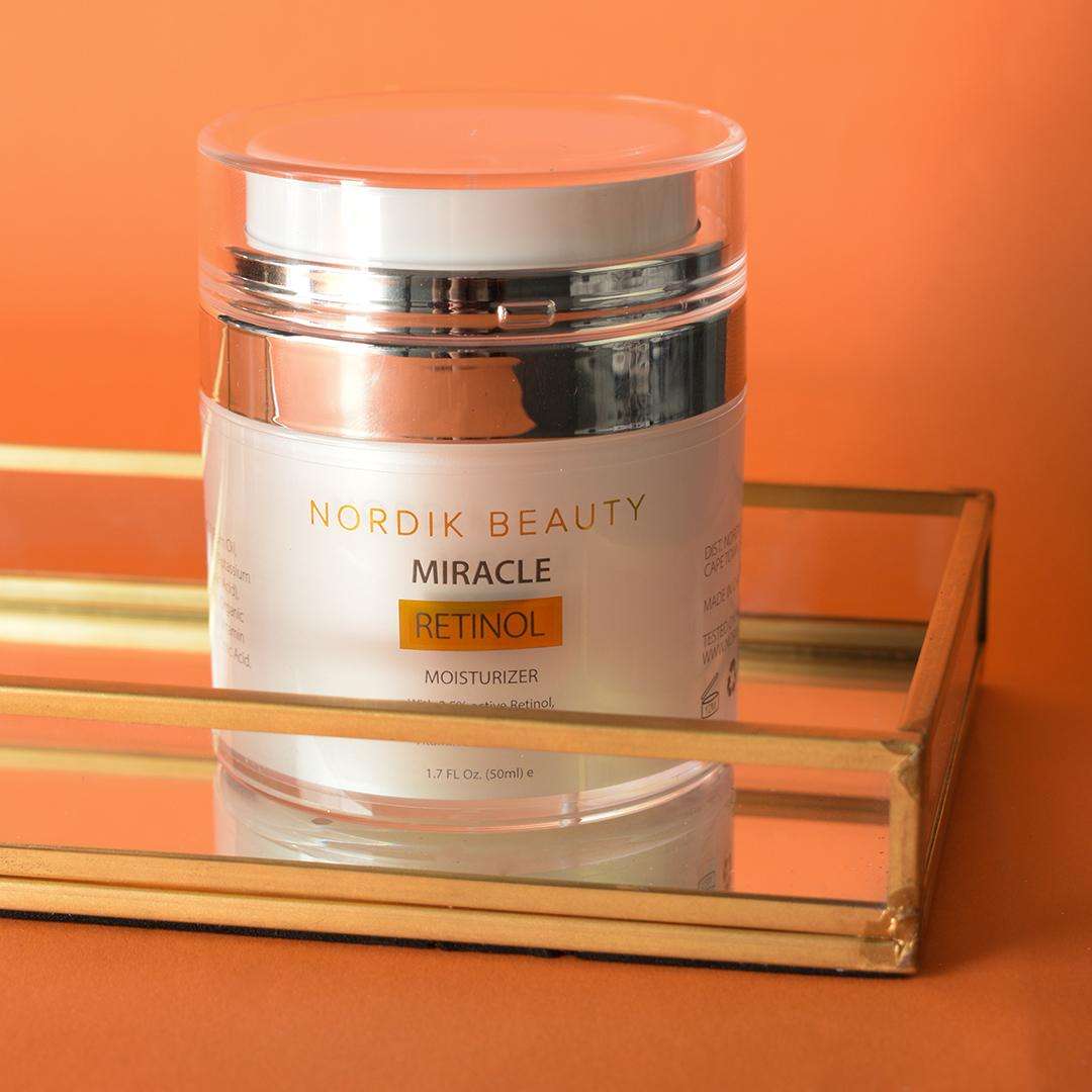 Nordik Beauty Anti-aging Retinol Moisturizer with Vitamin E & Green Tea