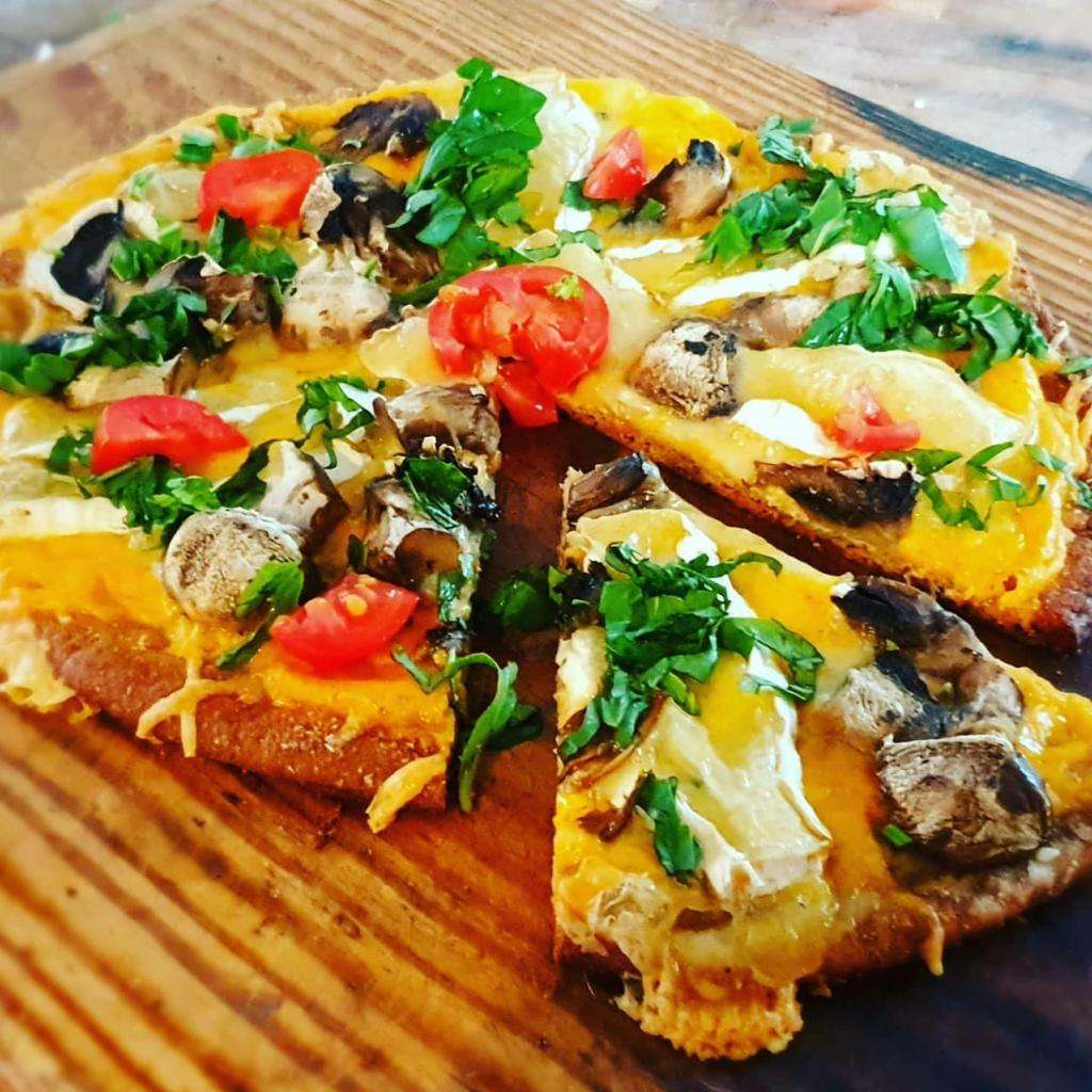 We Love Low Carb -Pizza Bases - 2 pizzas per pack