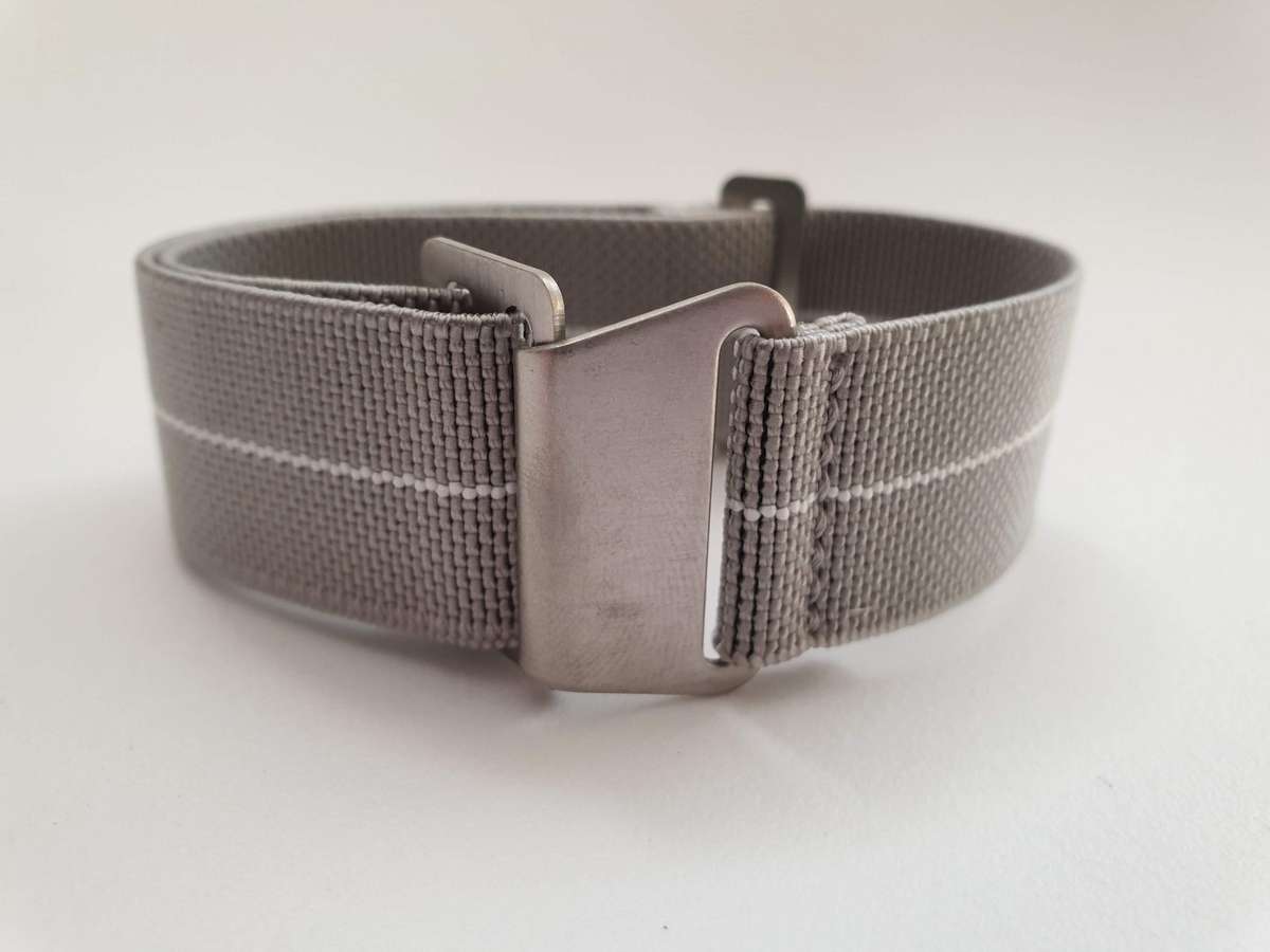22mm Paratrooper Watch Strap Grey/White