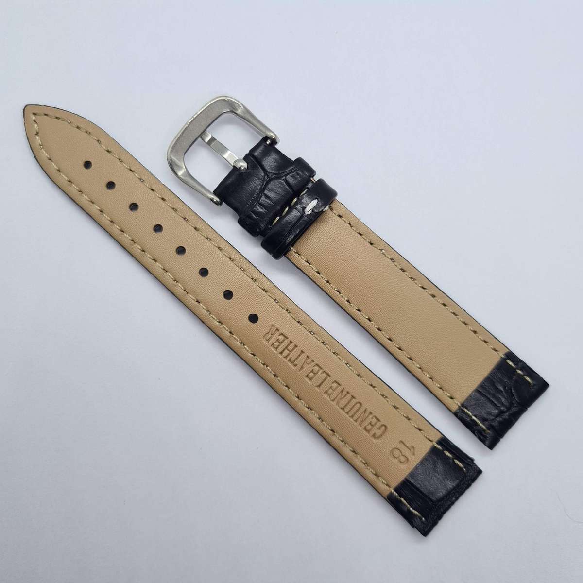 18mm Crocodile Pattern PU Leather Strap Black (White Stitches)
