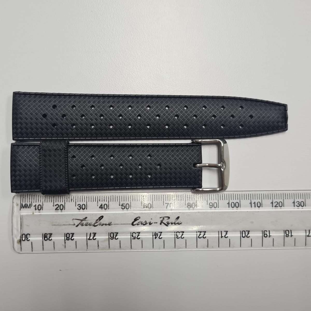 22mm Vintage Tropic Rubber Strap Black