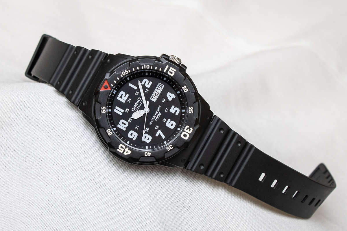 Casio MRW-200H-1BV