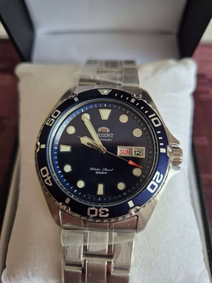 Orient Ray II Automatic Dive Watch 200M (FAA02005D9) - Scratch on bezel