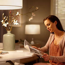 Philips Hue Smart Dimmer Switch with Remote - For Philips Hue Smart Bulbs - Philips 152g