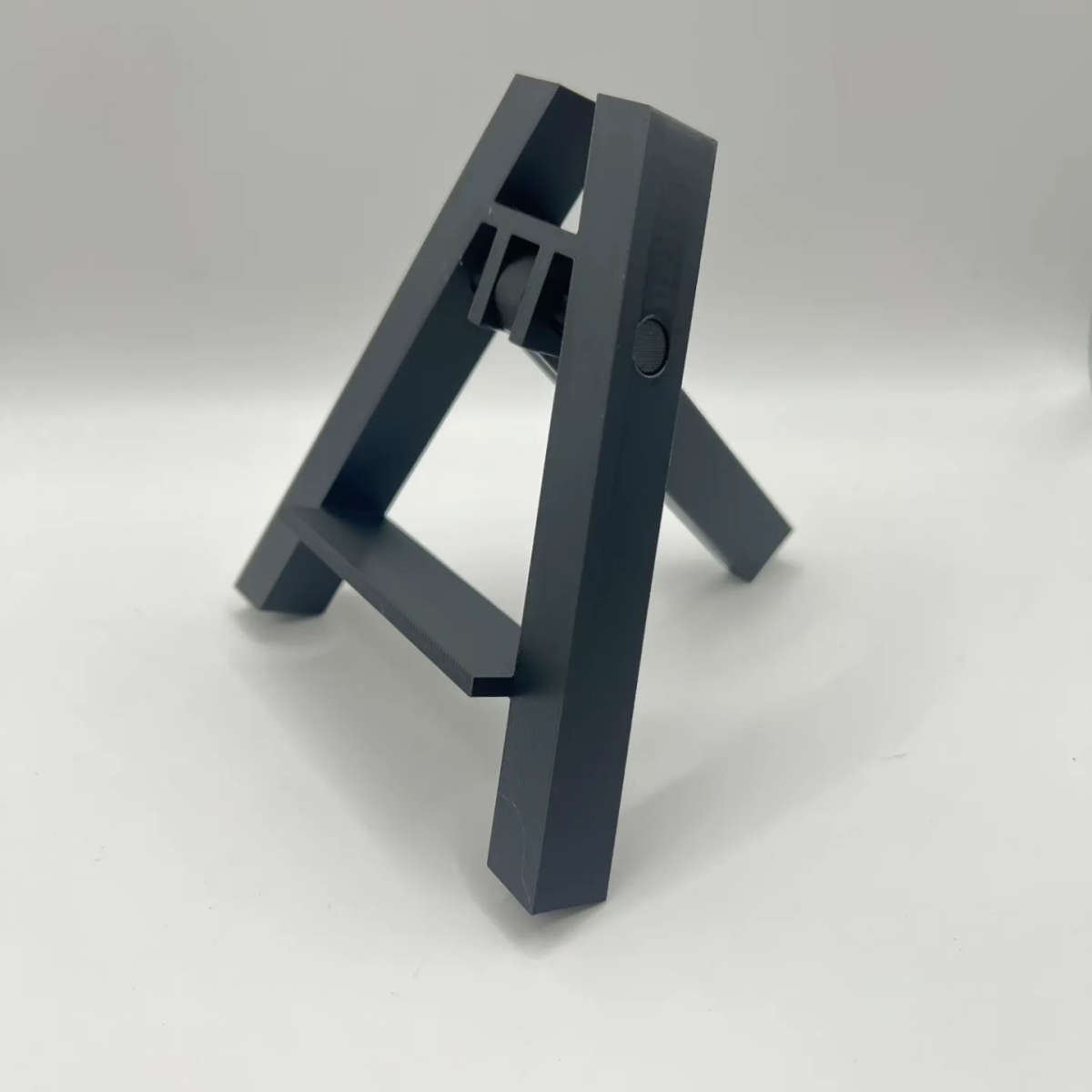 Pro Support Easel  Display Stand for Photos & Sculptures