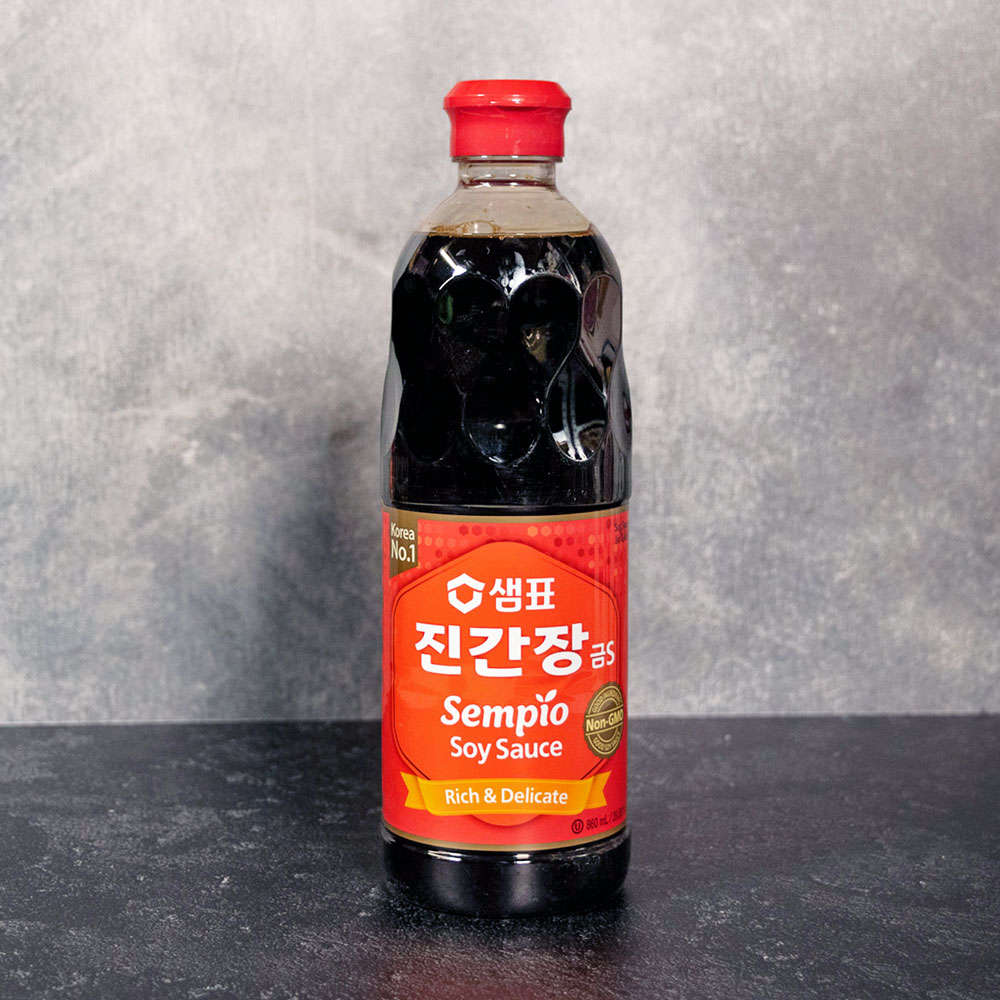 Sempio Soy Sauce Rich &amp; Delicate Jin Gold S 860ml