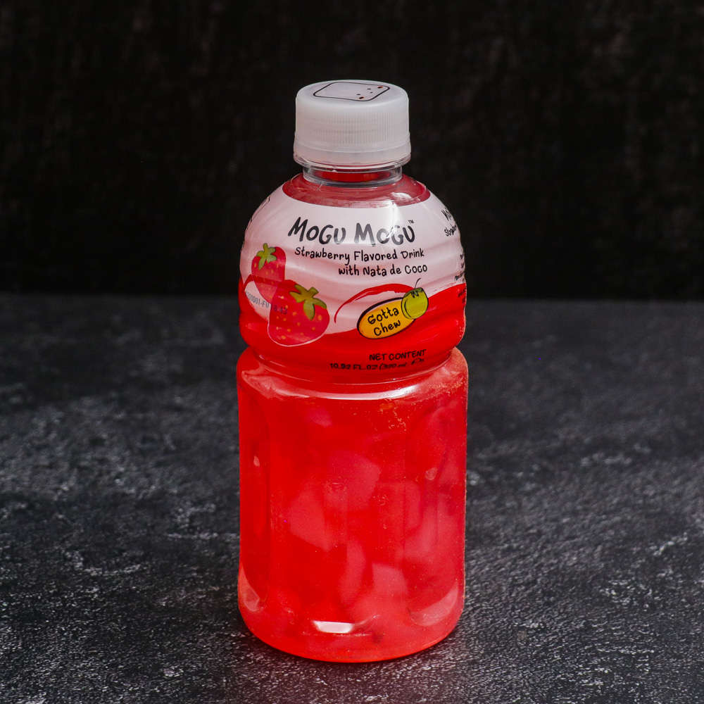 Sappé Mogu Mogu Strawberry Drink With Nata De Coco 320ml