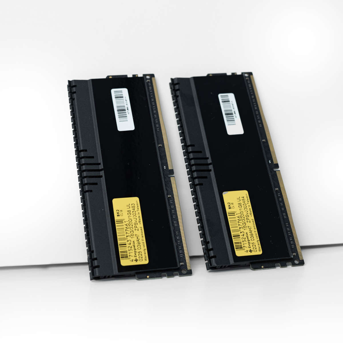 DDR4 16GBX2 ZEPPLIN PC3600 1GB*8 HS KIT