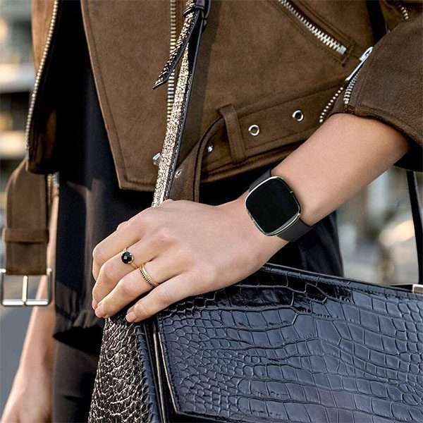 Fitbit Versa 3/4 & Sense Silicone Strap - Black
