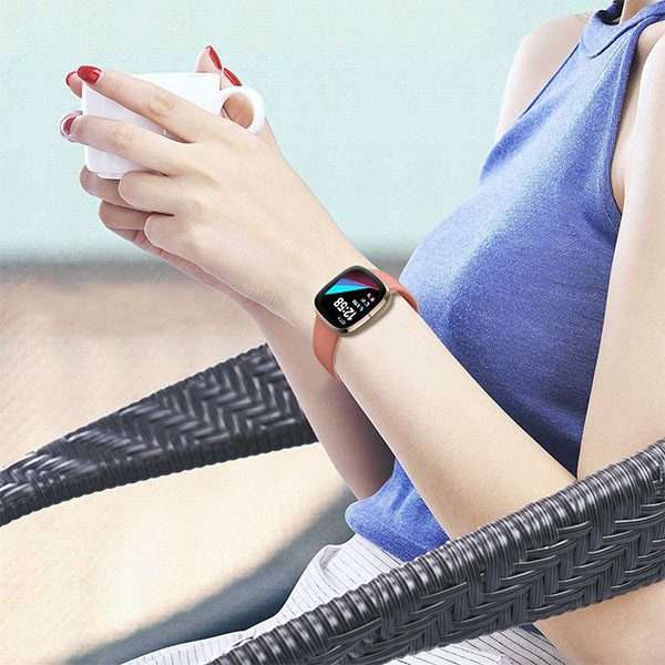 Fitbit Versa 3/4 & Sense Silicone Strap - Peach