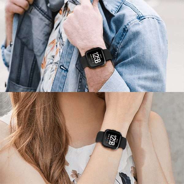 Fitbit Versa 1/2 Silicone Strap with Clip in - Black