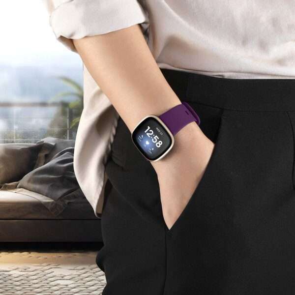 Fitbit Versa 3/4 & Sense Silicone Strap - Purple