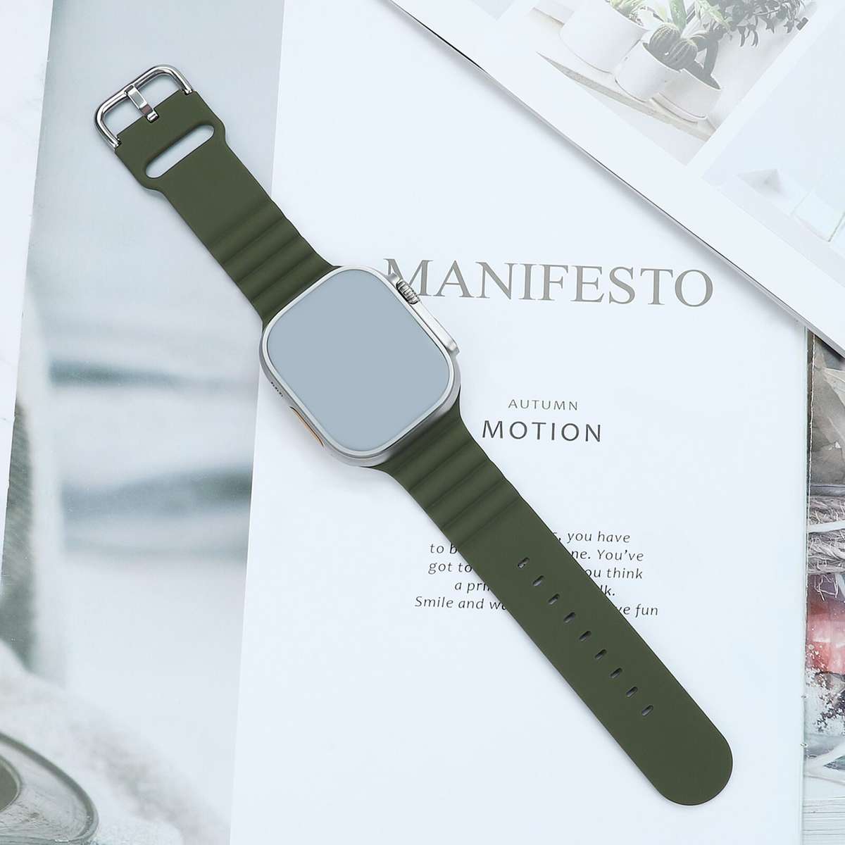 Apple Watch Weave Pattern Silicone Strap - Dark Green