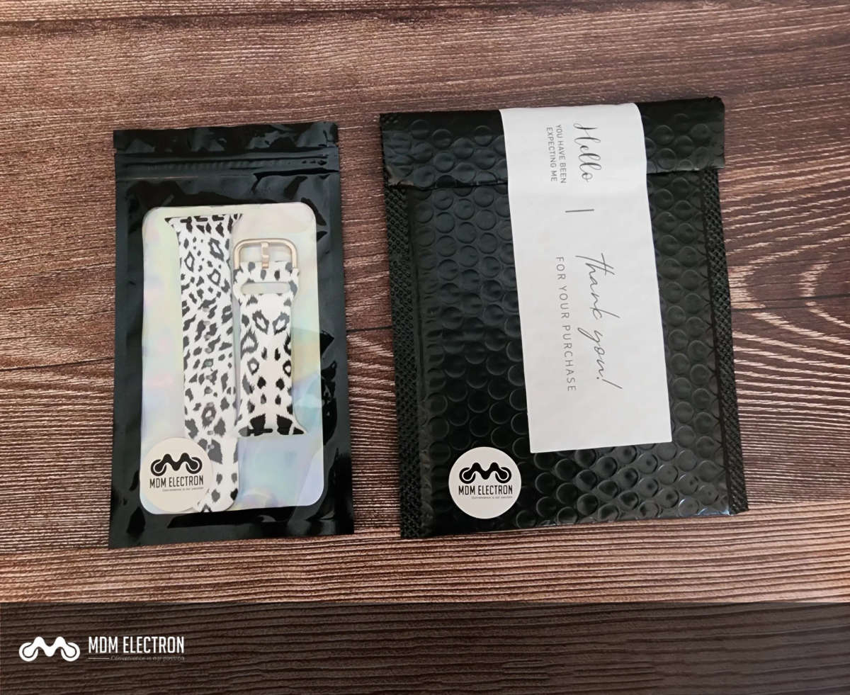 Apple Watch Printed Silicone Strap - Black & White Leopard Print