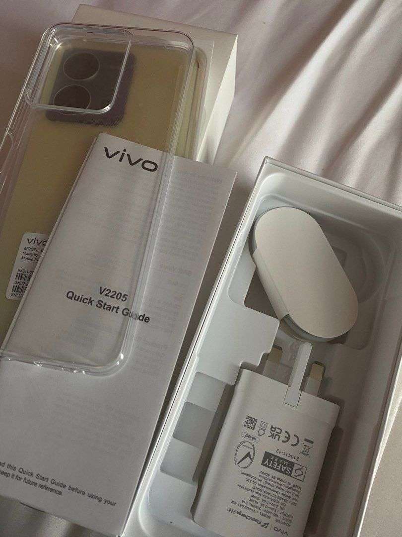 Vivo Y35 - 128GB - 8GB RAM - Dawn Gold