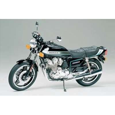 Tamiya Honda CB750F Motorcycle (1/6)