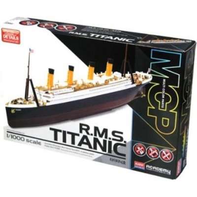 Academy RMS Titanic Model Kit (1:1000)