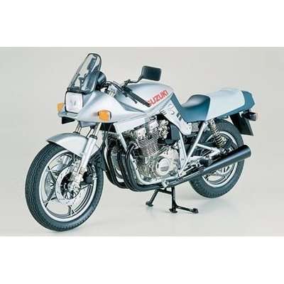Tamiya Suzuki GSX1100S Katana Motorcycle (1/6)
