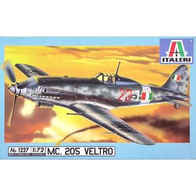 Italeri MC-205 Veltro (1:72)