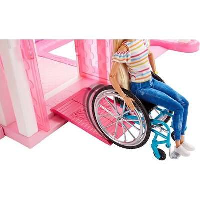 Barbie Fashionista Wheelchair Doll (With Accessories)(Blonde Hair)