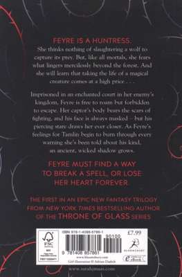 A Court of Thorns and Roses (Paperback)