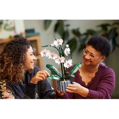 LEGO Creator Expert Botanical Collection: Orchid (608 Pieces)