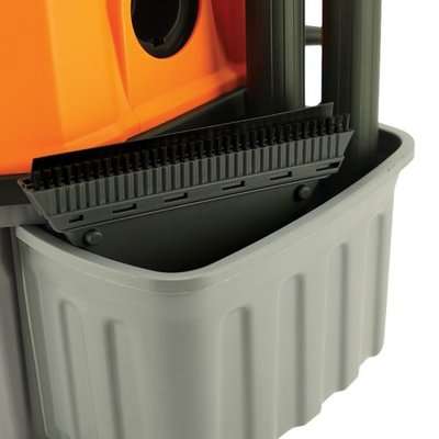 Bennett Read Tough Vacuum Cleaner (15L)