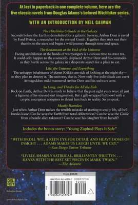 The Ultimate Hitchhiker's Guide to the Galaxy (Paperback, 1st Ballantine Books ed)