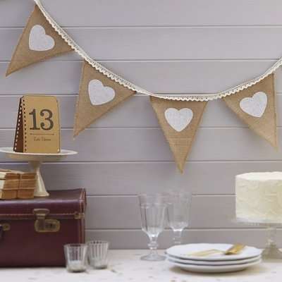 Vintage Affair  - Hessian & Heart Bunting (2.5 Metres)