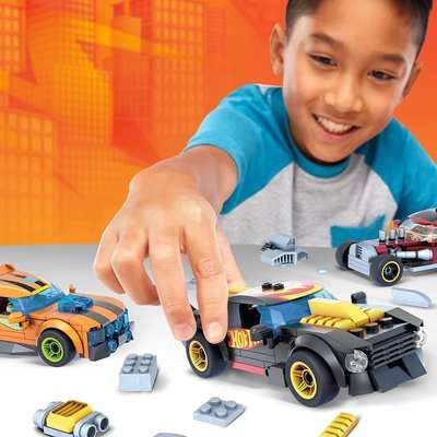 Mega Construx Hot Wheels Car Customizer (485 Pieces)