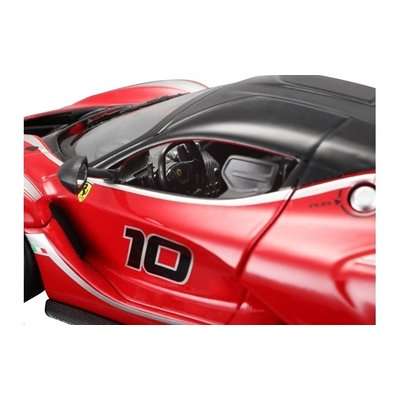 Maisto Ferrari FXX K Kit (1:24)