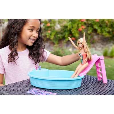 Barbie Doll with Pool Playset (Blonde Hair)