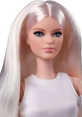 Barbie Signature Looks Poseable Tall Doll - Victoria (Blonde)