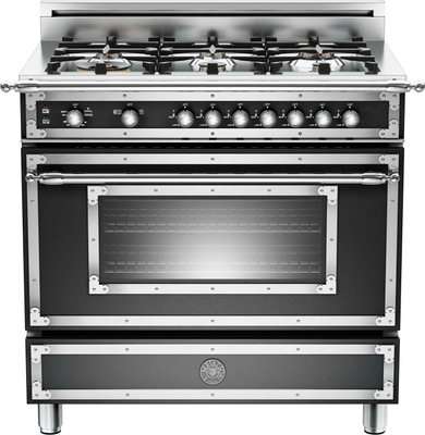Bertazzoni Heritage Gas Hob & Gas Oven (911mm | Black)