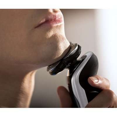 Philips S9111 Wet and Dry Electric Shaver