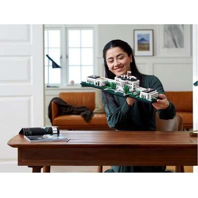 LEGO Architecture The White House, Washington D.C, USA (1483 Pieces)