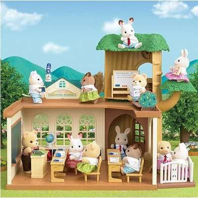 Sylvanian Families - Country Tree School