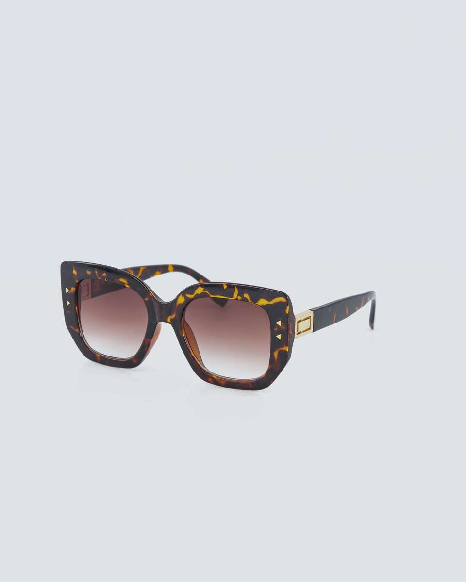 You & I Oversized Classic Sunglasses - Tortoiseshell (One Size Fits All)