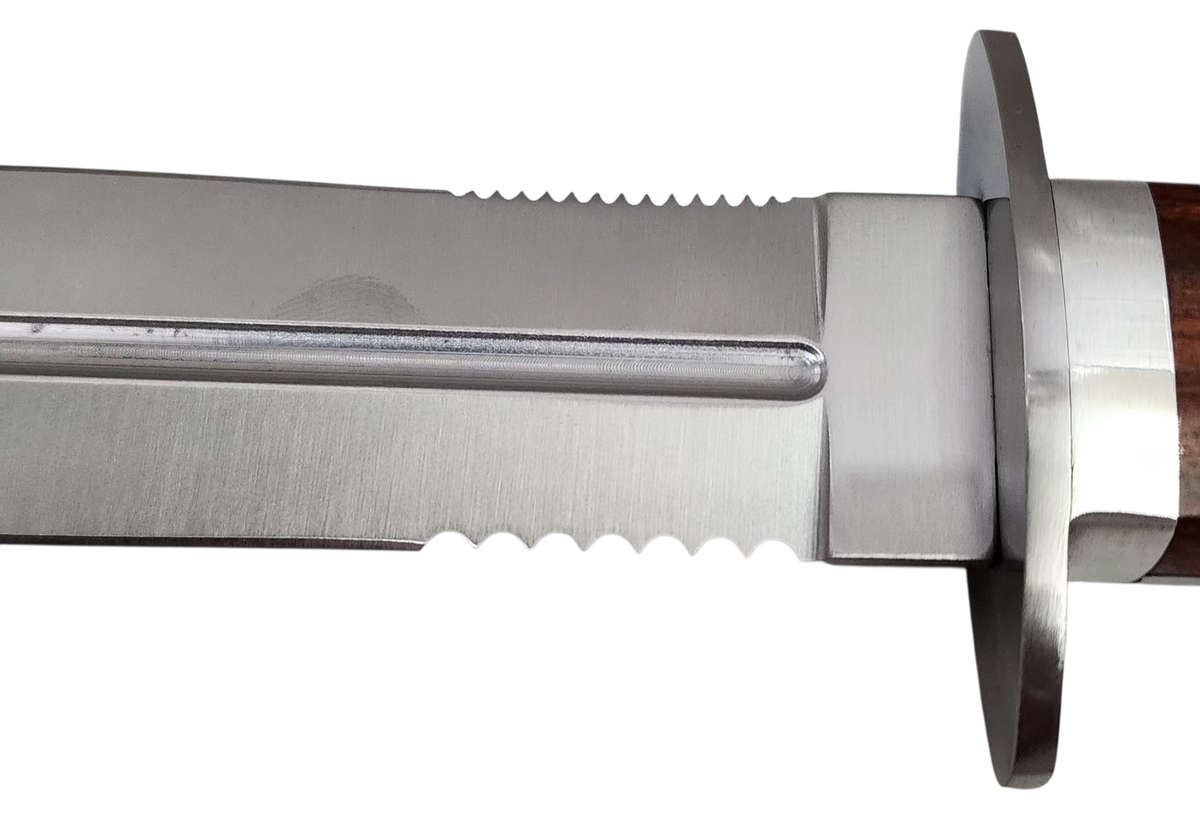 Frontier Combat Serrated Dagger A0934