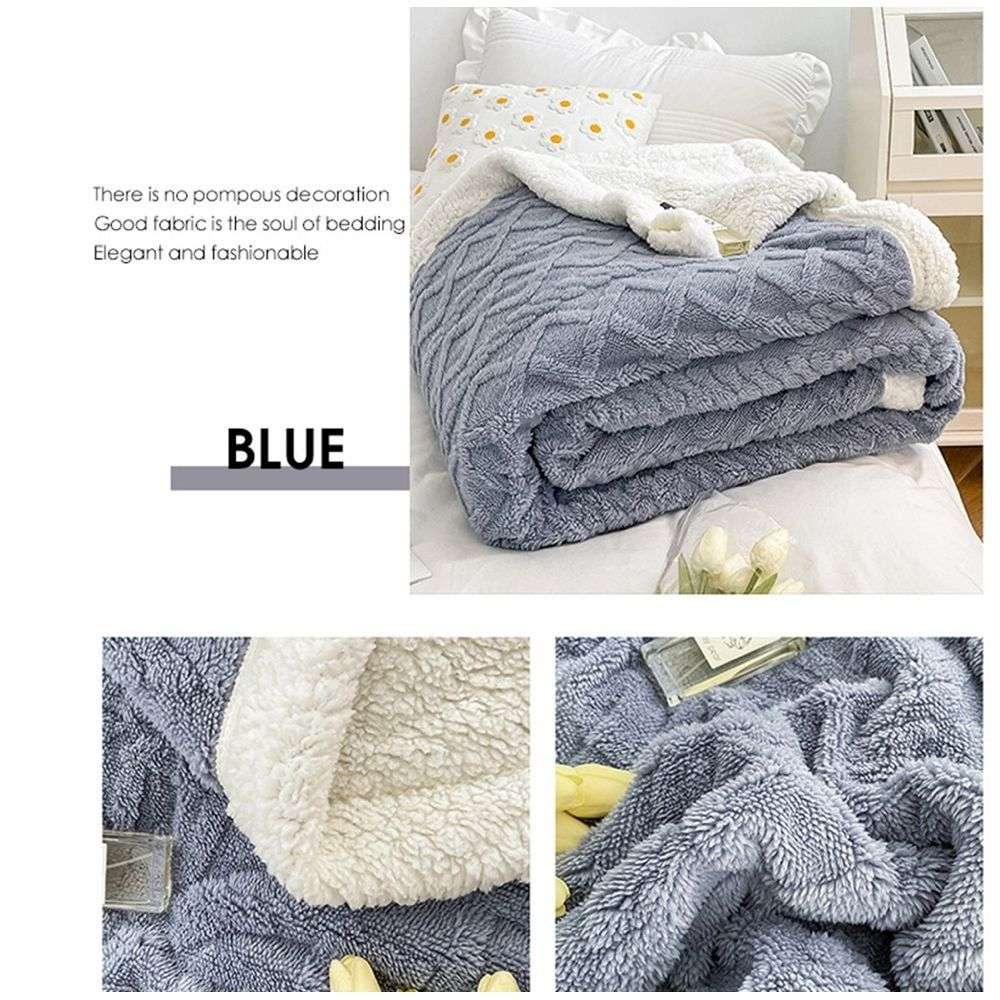 Polyester Geometric Fleece Blanket (all season) - Blue