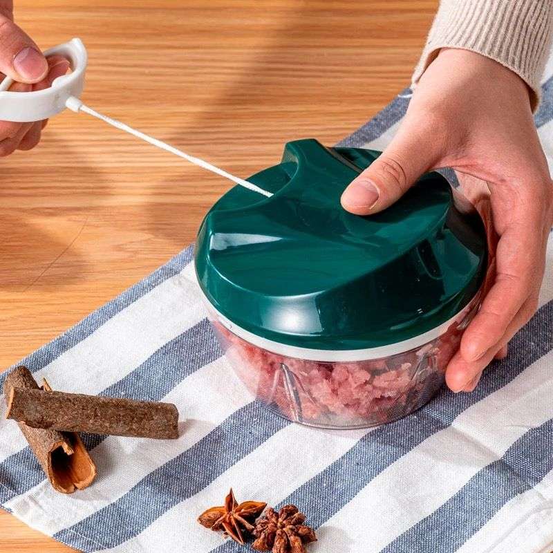 Multifunctional Vegetable and Fruit Cutter