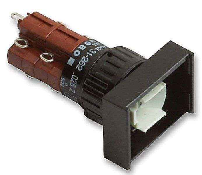 EAO (31-262.0252) Industrial Pushbutton Switch, 31, 16 mm